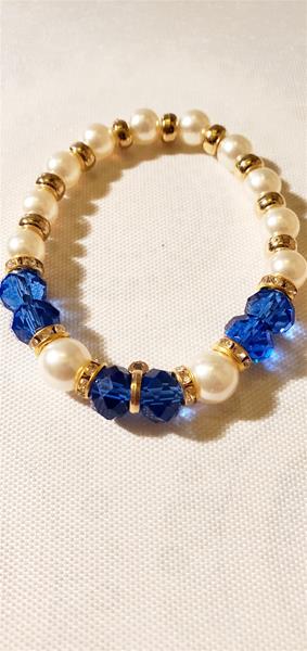 Classy Pearl Inspired With Deep Blue Bead Bracelet