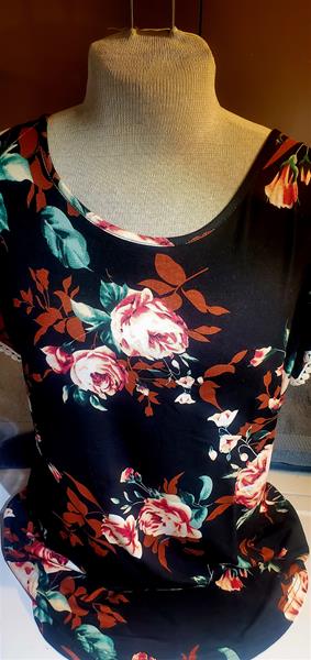 Spring Floral stretchy top